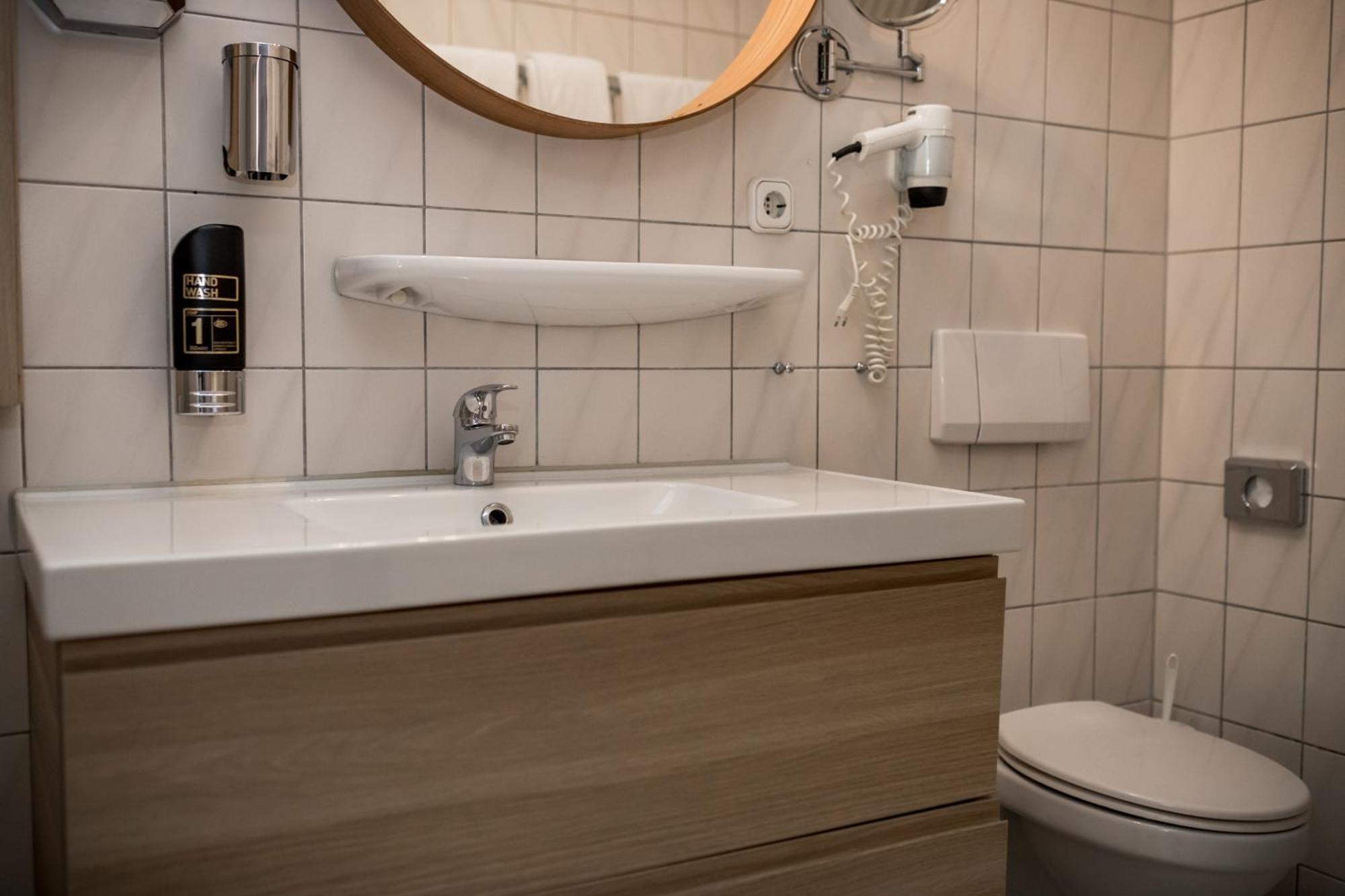 Kurhotel Quellenhof Bad Bertrich Esterno foto